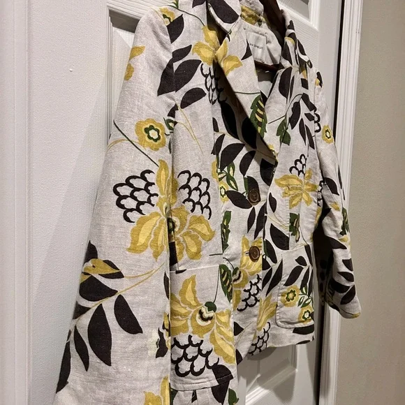 Art Teacher Chic | Banana Republic Floral Print Blazer Jacket | Summer Layer - Picture 6 of 8